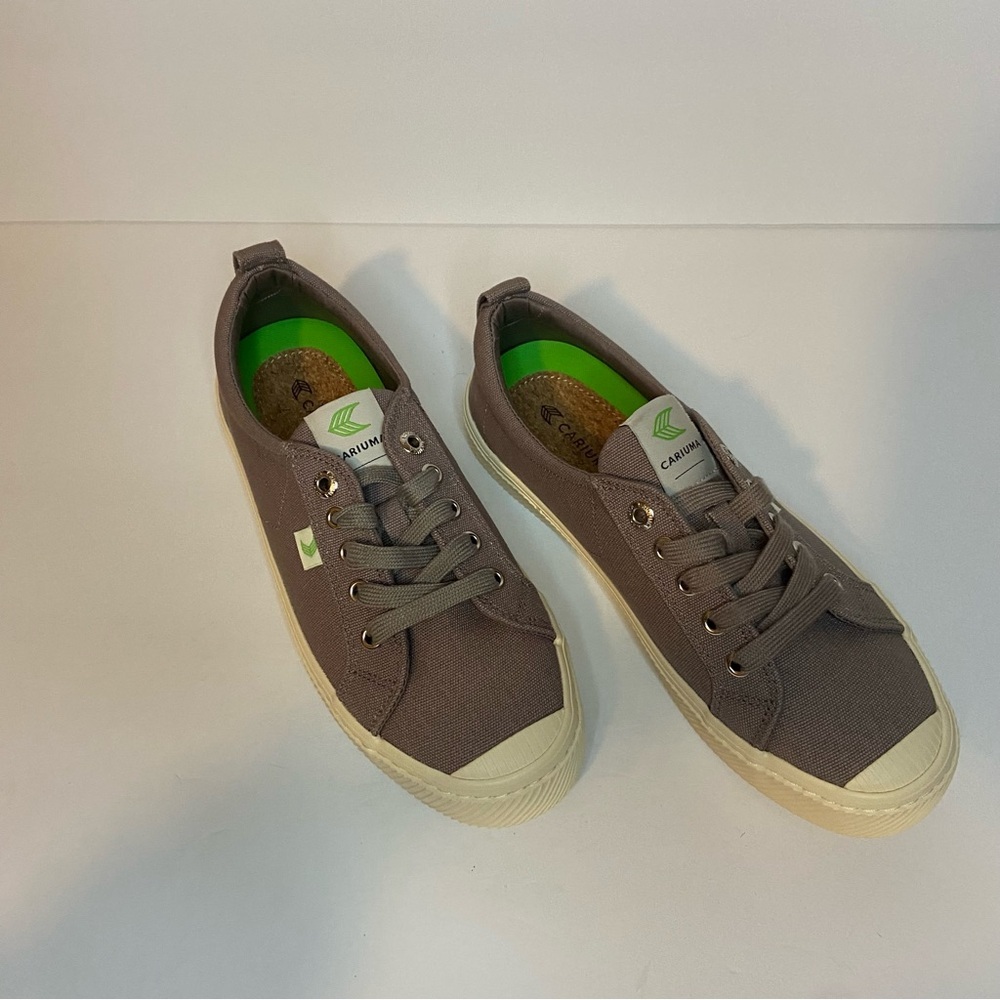 Cariuma Gray Oca Low Top Sneakers - Picture 9 of 9